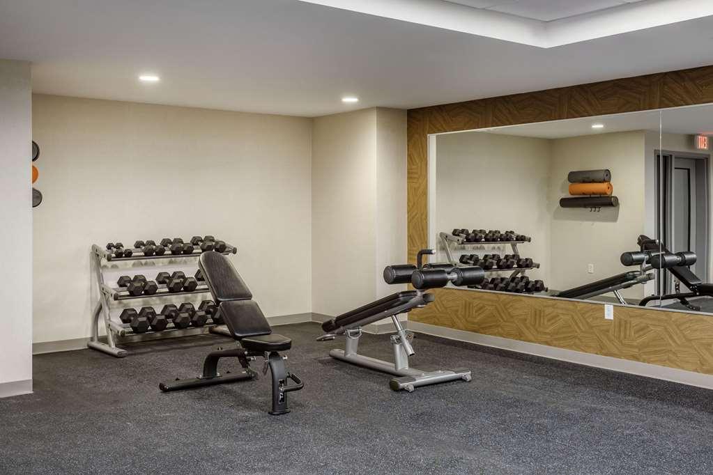 Comfort Inn & Suites Newark Liberty International Airport Удобства фото