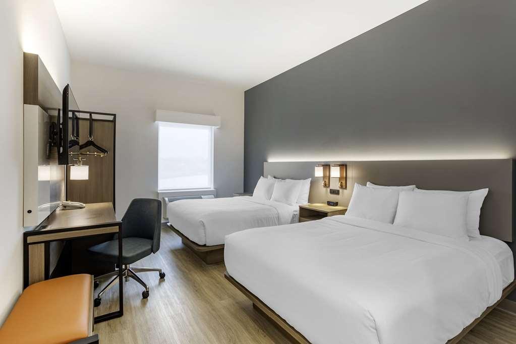 Comfort Inn & Suites Newark Liberty International Airport Номер фото
